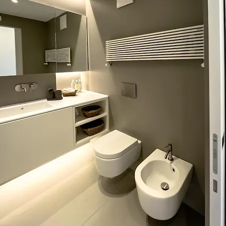 Nest Beth's House Apartman *